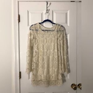 American Eagle Outfitters Lace Bell Sleeve Dress. Size XS. Color white.